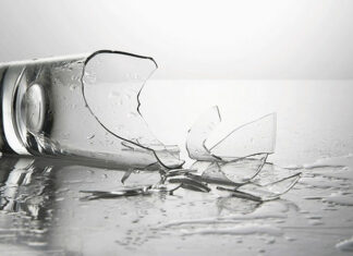 Mẹo xử lý mảnh vụn kính vỡ